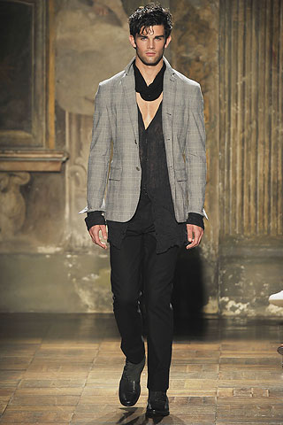 John Varvatos / - 2011